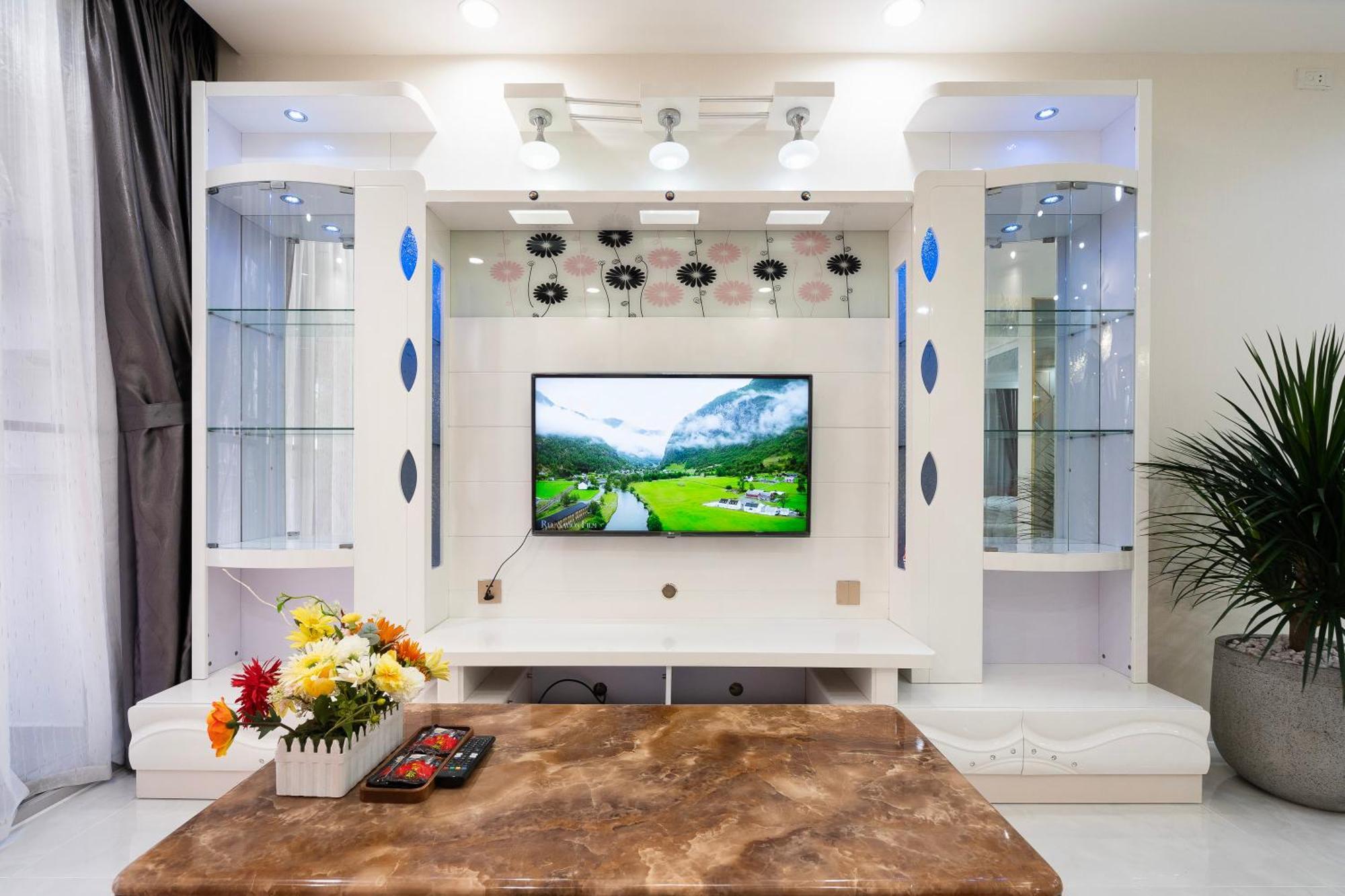Scenic Valley Serviced Apartment Ho Chi Minh City Exterior photo
